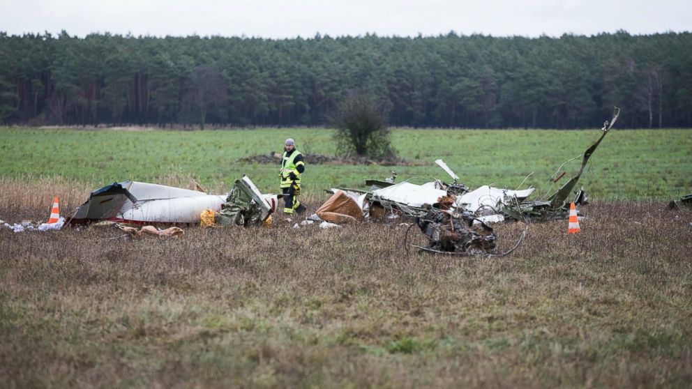 Jedna osoba poginula u padu manjeg aviona u Njemačkoj